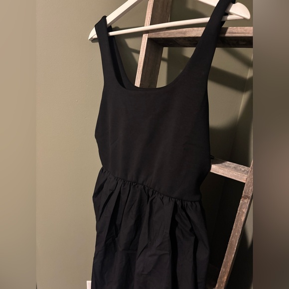 Banana Republic Mixed Media Midi Dress - Picture 3 of 8